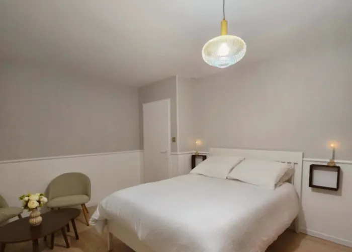 Centre Avec Parking Apartment Calais